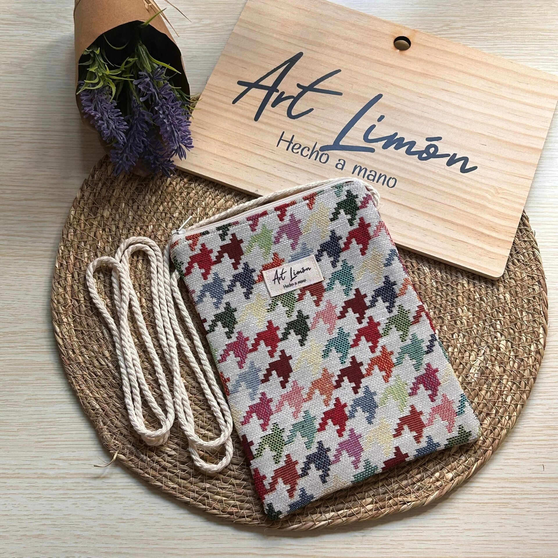 Bolsito porta móvil - 7