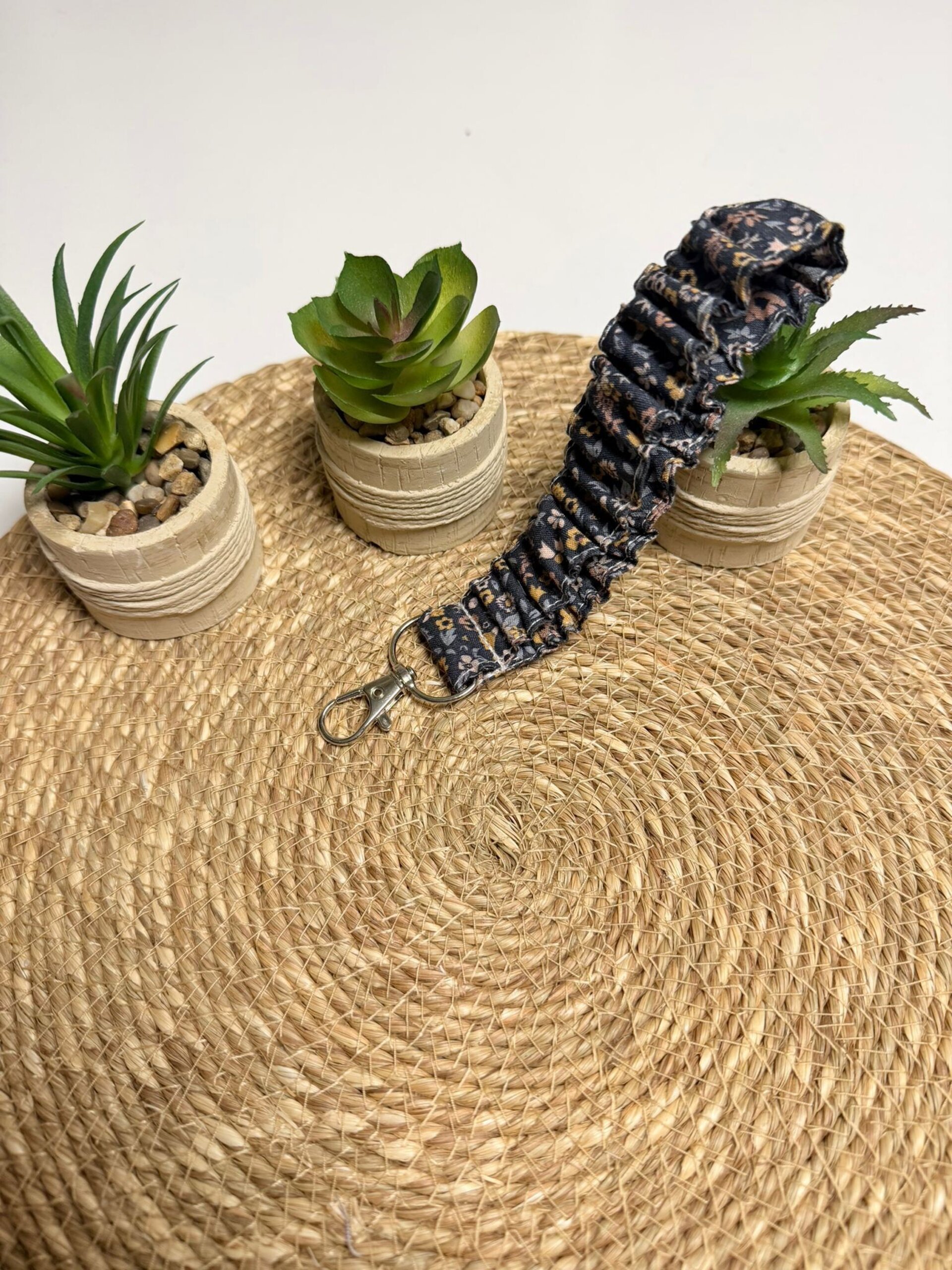 LLavero / LLavero scrunchie - 19