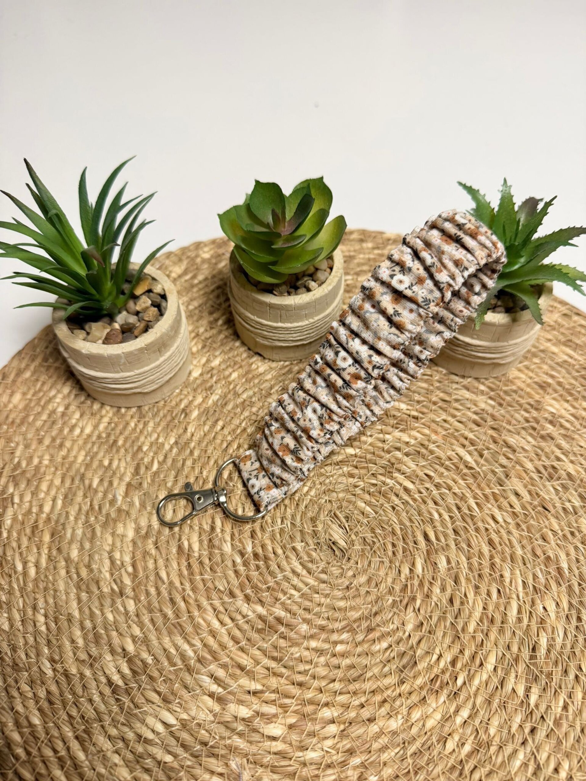 LLavero / LLavero scrunchie - 20